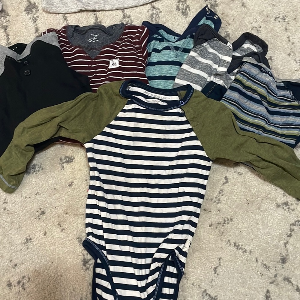 Long sleeve Onesies lot
